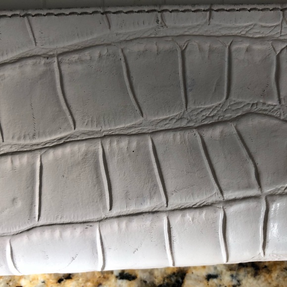 Coach Zippy Wallet - Picture 7 of 7